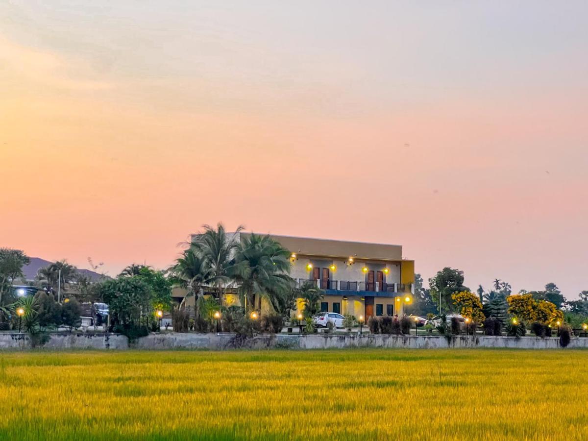 Pimchanok Resort Пхетчабурі Екстер'єр фото